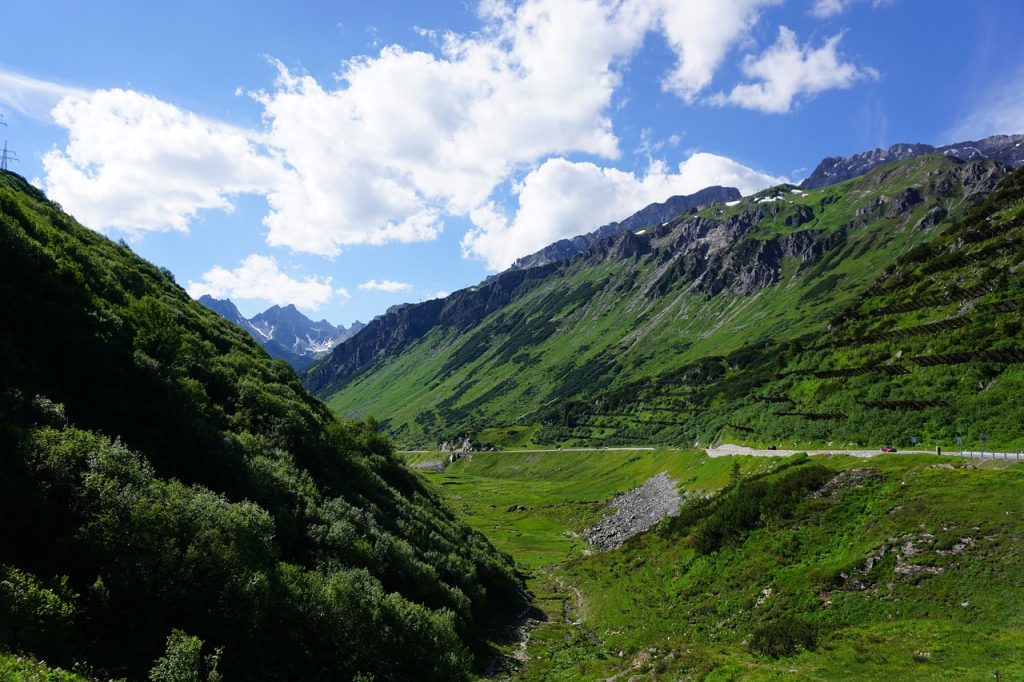 Услуги по оформлению виз для поездок за границу